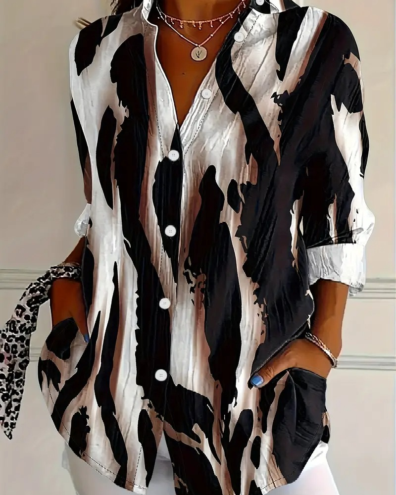 Women's Oversized Blouse with Print and Buttons