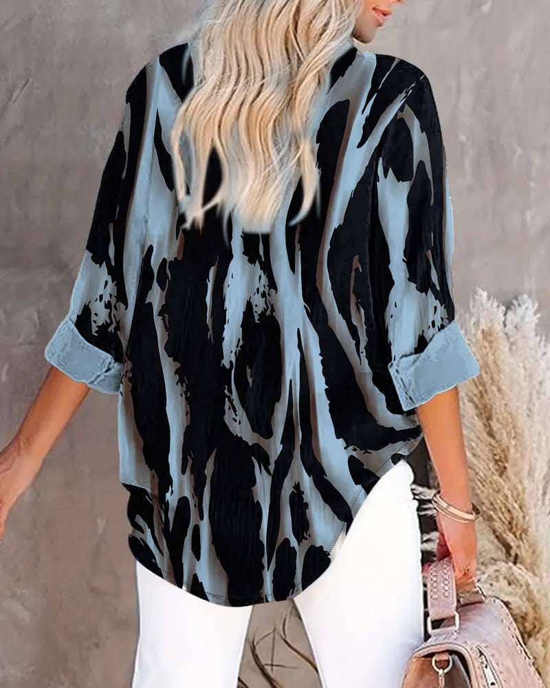 Women's Oversized Blouse with Print and Buttons