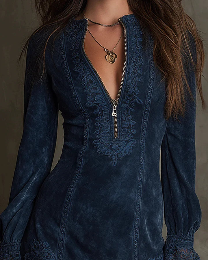 Deliane | Figure-Hugging Suede Dress with Delicate Lace