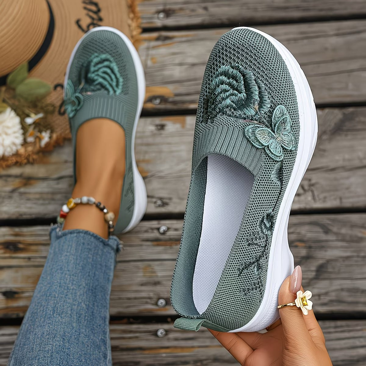Lavinia | Embroidered Loafers with Butterfly Detail