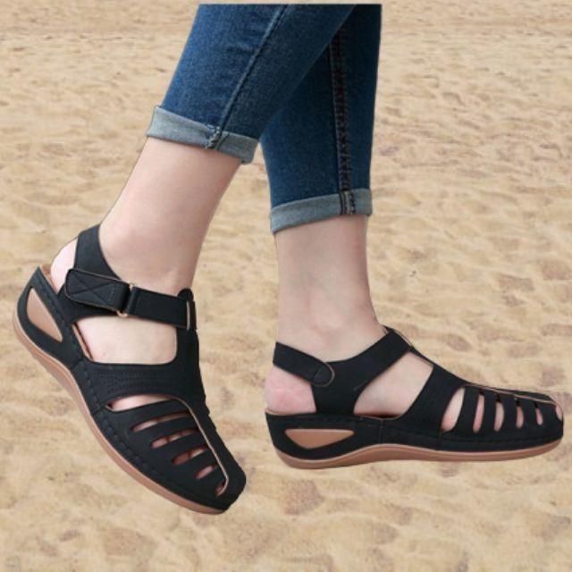 Women’s Comfort Sandals with Cut-Out Design and Adjustable Strap