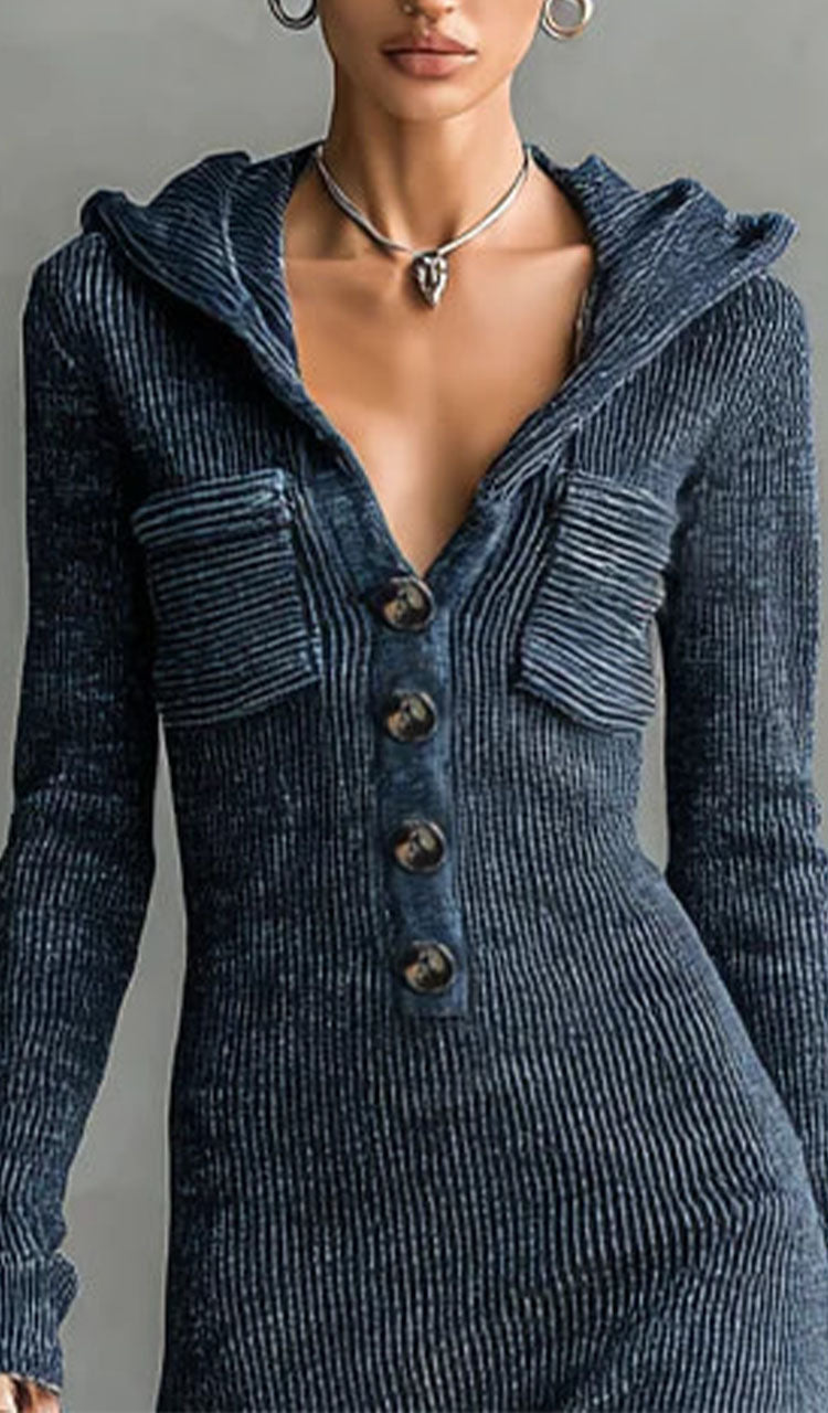 Fashionable Gray Maxi Dress with Long Sleeves and Retro Cut