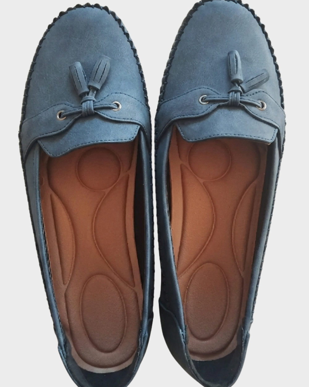 Nadine - Classic Loafers with Tassel Detail