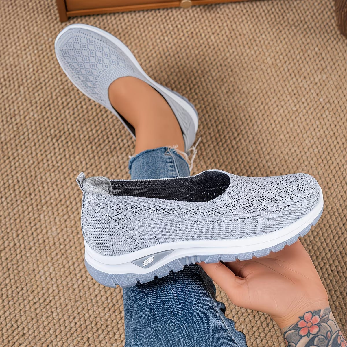 Janela | Sporty Comfort Sneakers without Laces