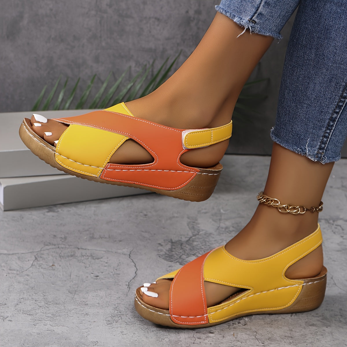 Women’s Comfortable Adjustable Strap Sandals