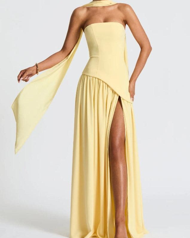 Amaris | Stylish Maxi Dress with Slit and Bow Detail
