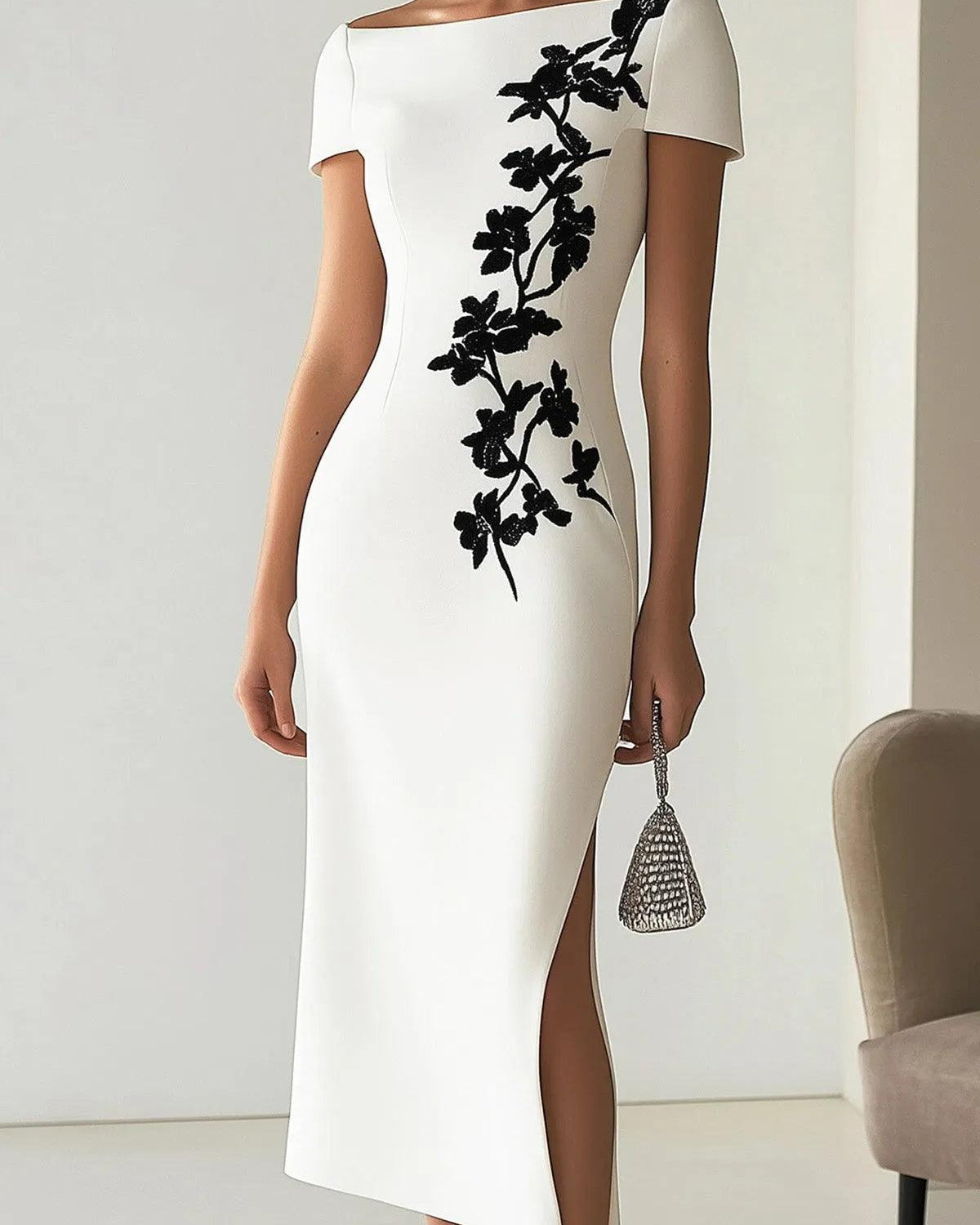Audrey | Chic Floral Print Boat Neck Midi Dress