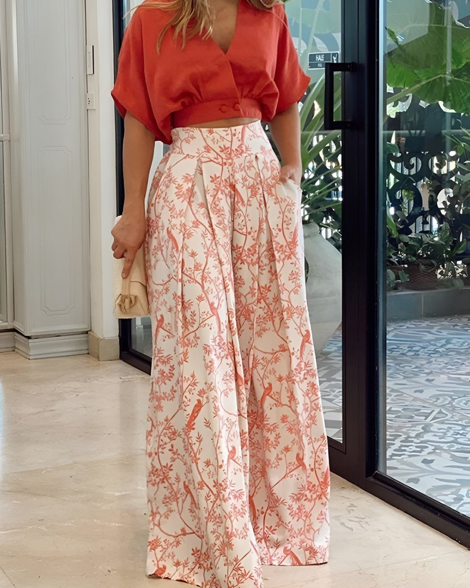 Women’s High-Waisted Wide Leg Pants with Elegant Flowing Fit