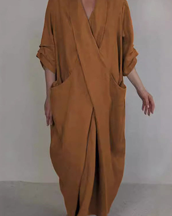 Aiya | Elegant Minimalist Dress with Pocket and V-Neck