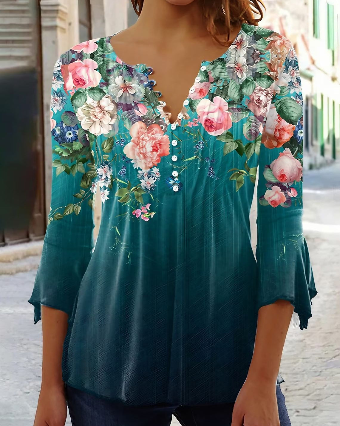 Macy™ | Comfortable Women's Shirt with Modern Print