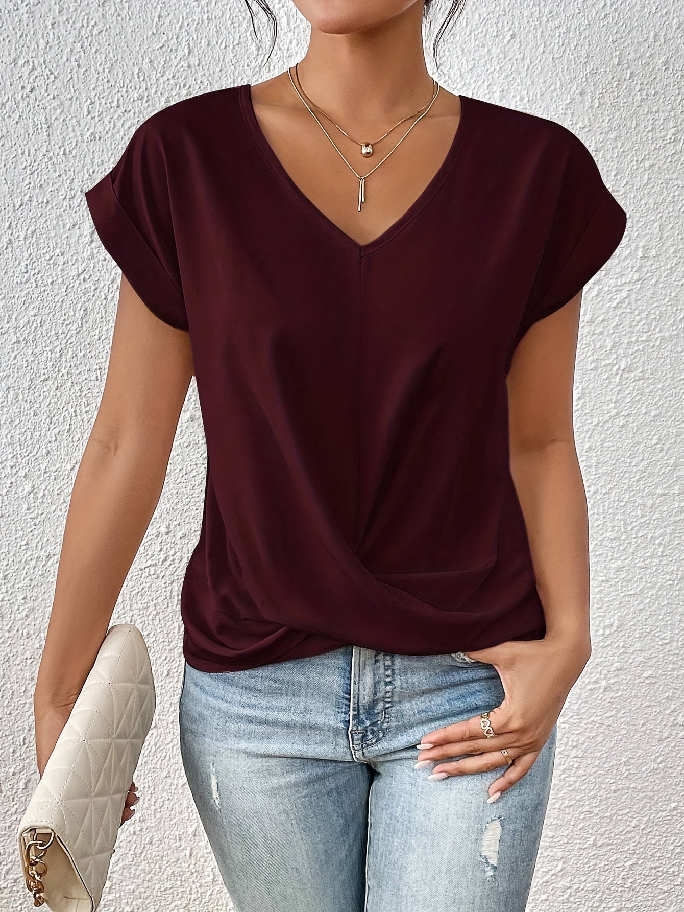 Comfortable T-shirt with Elegant Neckline