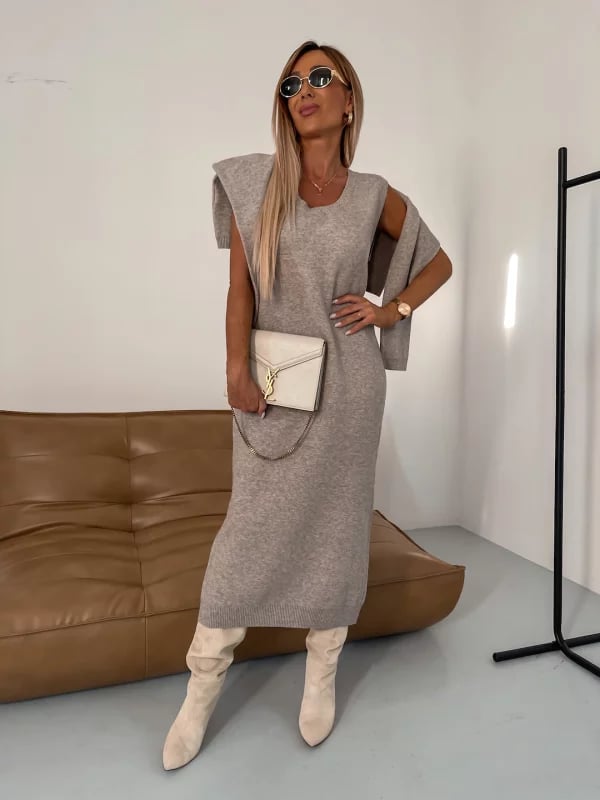 Knit set with turtleneck and midi skirt – minimalist style