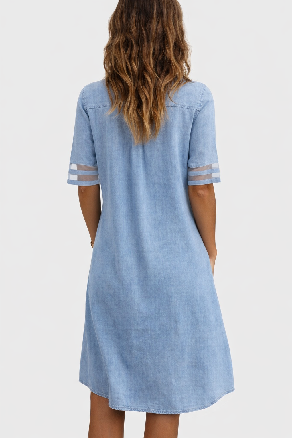 Flattering Denim Dress for Casual Occasions