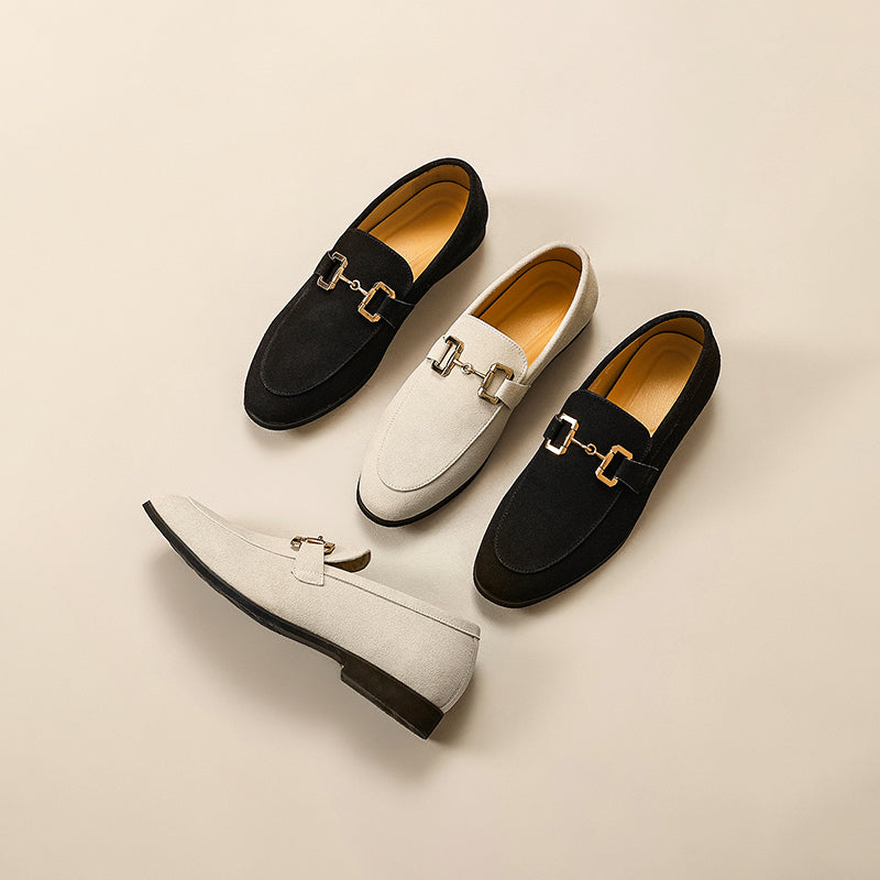 Elegant Business Loafer with Golden Buckle – Classic Comfort for Stylish Occasions