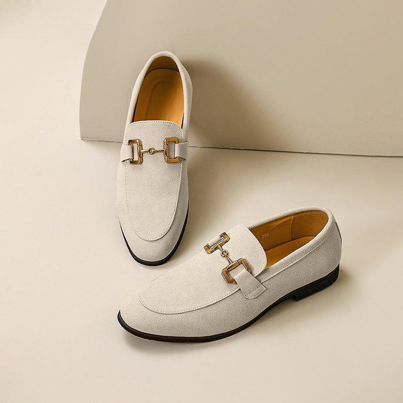 Elegant Business Loafer with Golden Buckle – Classic Comfort for Stylish Occasions