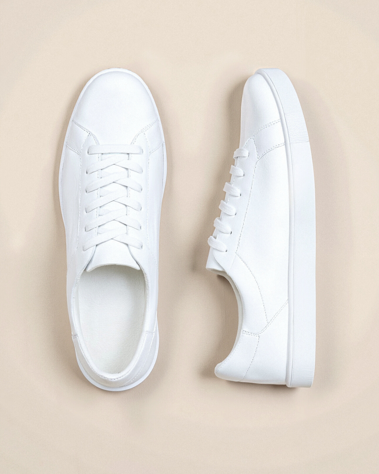 Stylish Sneakers for Men – Timeless White & Ideal for Any Casual Occasion.