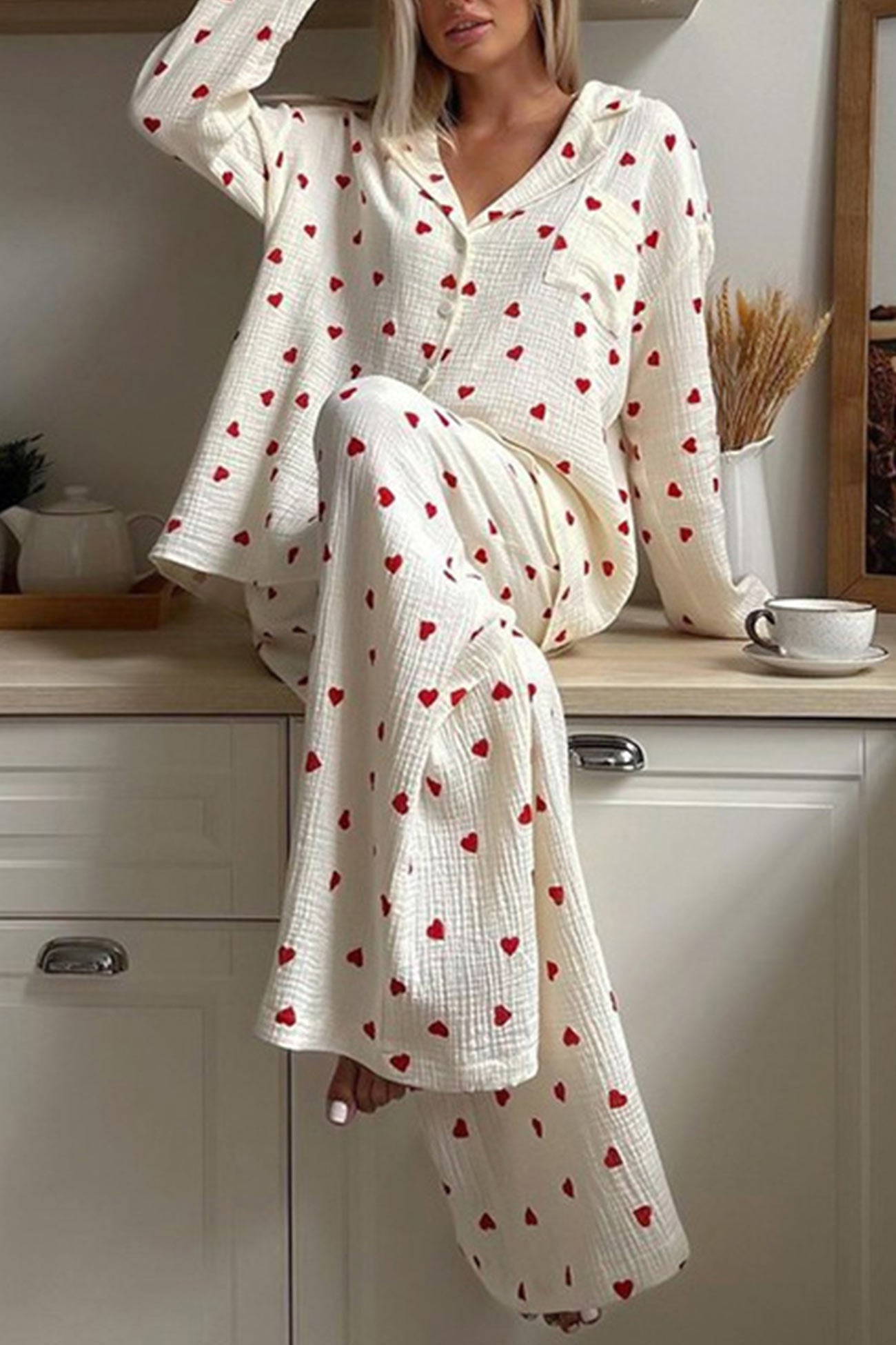 Soft Pajama Set with Heart Pattern for Cozy Evenings