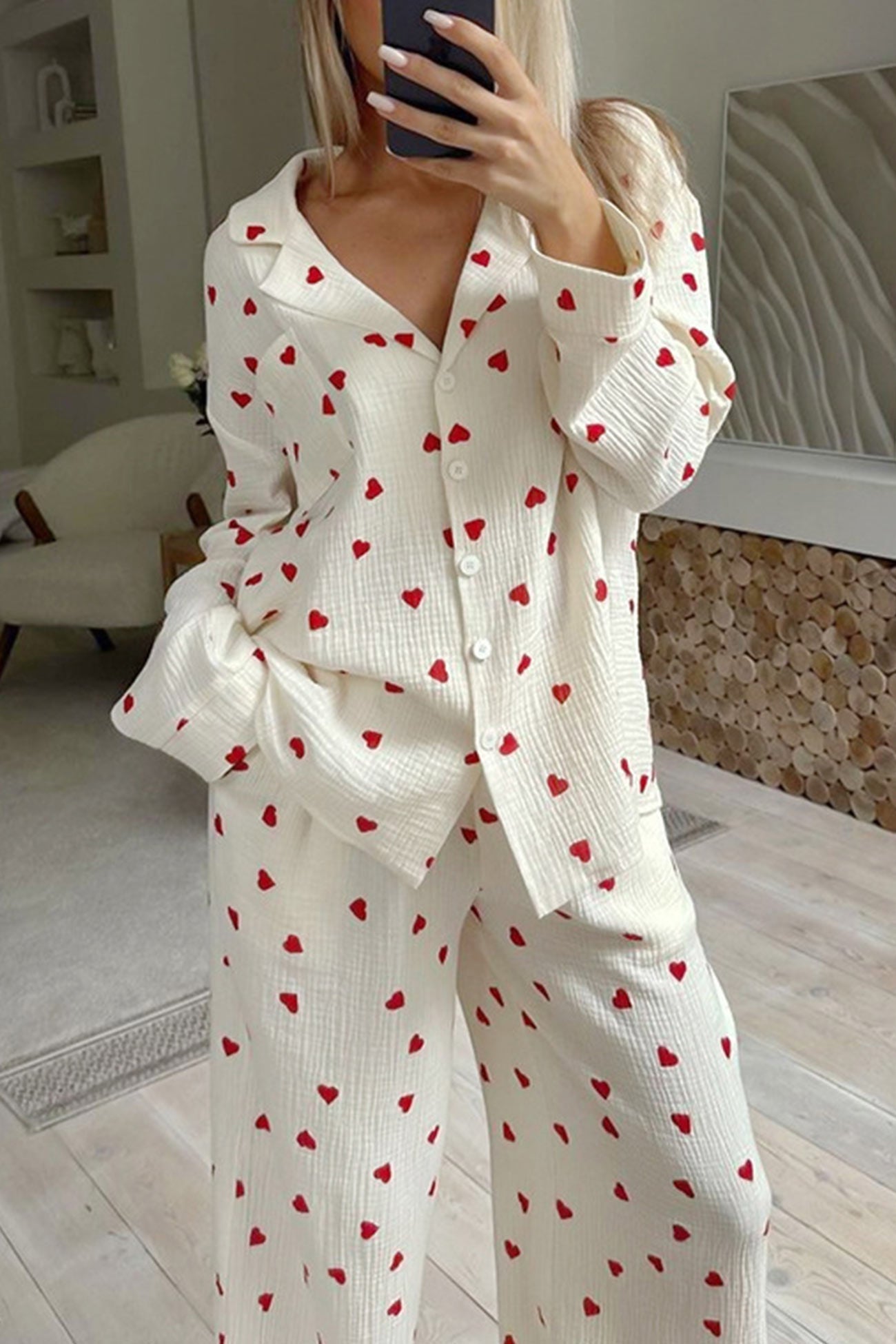Soft Pajama Set with Heart Pattern for Cozy Evenings