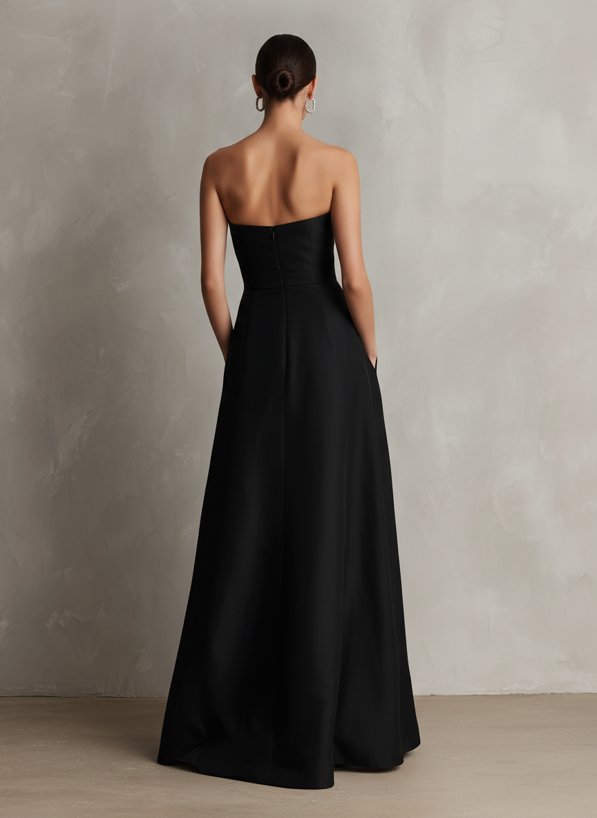 Women's Elegant Black Woven Strapless Sleeveless Evening Gown