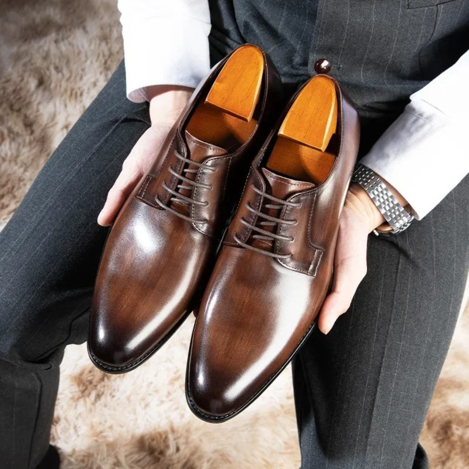 Men's Shoes with Laces and Classic Leather Look