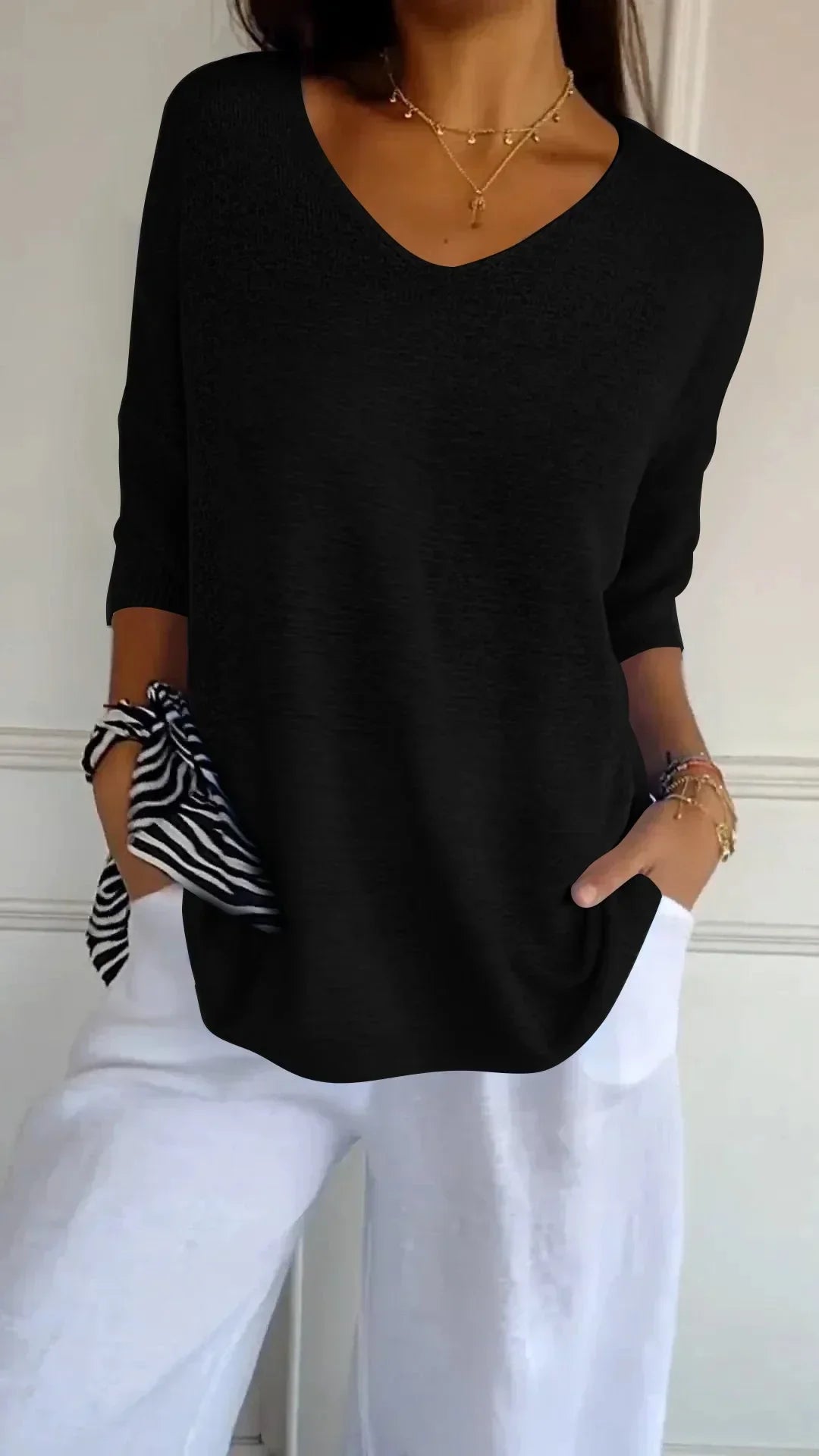 Women’s Casual V-Neck Knit Top