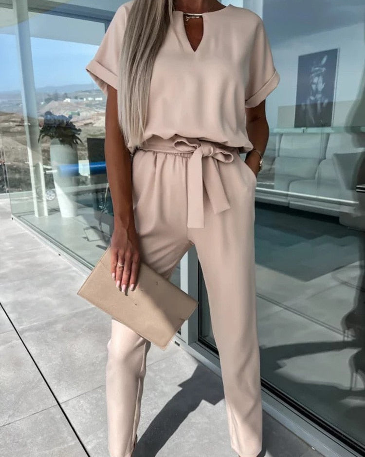 Women’s Elegant Two-Piece Set with Short Sleeve Top and Belted Pants