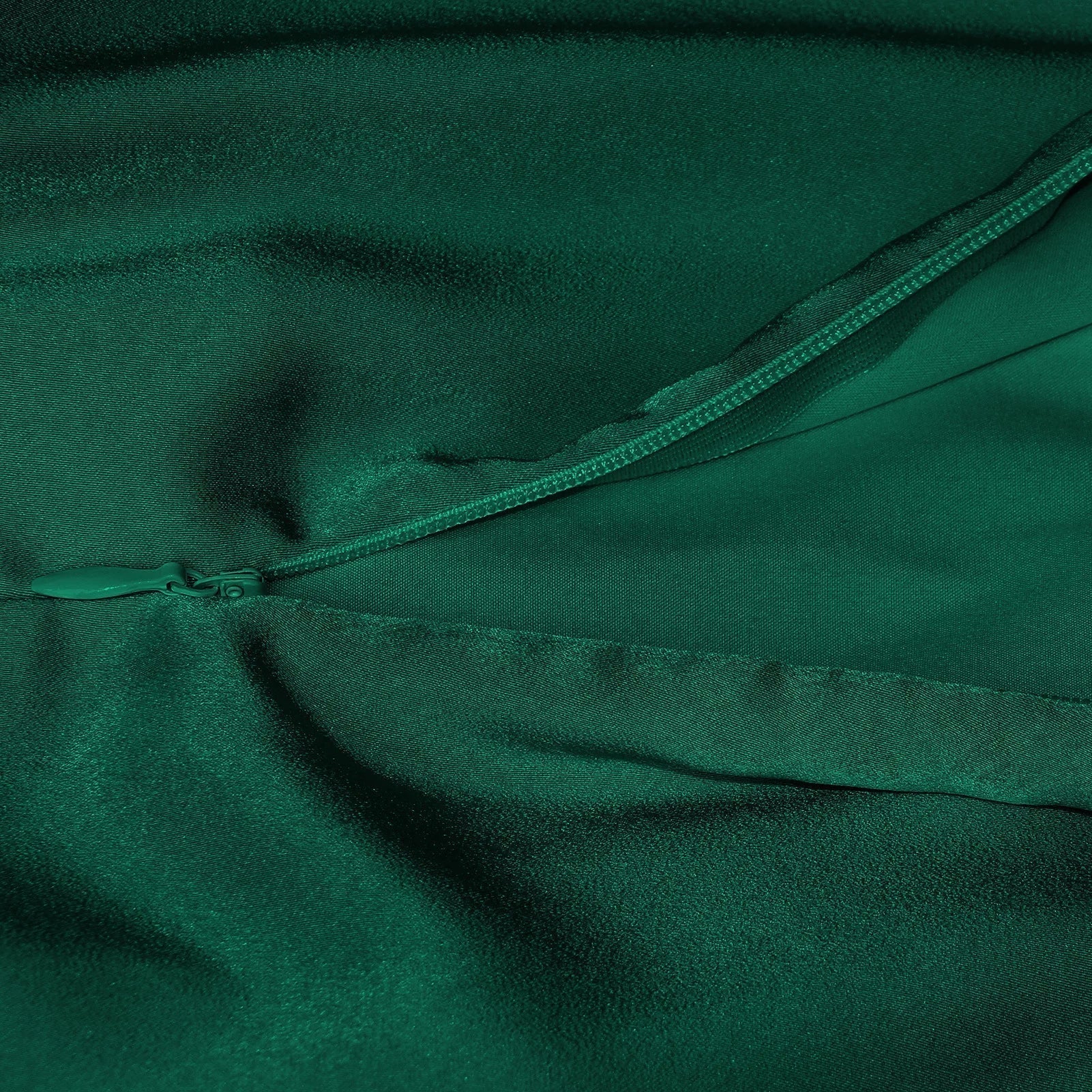 Rochelle | Feminine Satin Dress with Halter Neckline
