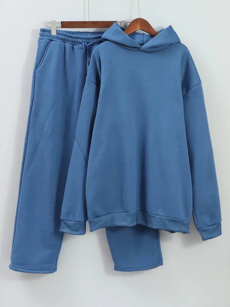 Unisex Complete Sports Outfit with Oversized Hood and Sweatpants