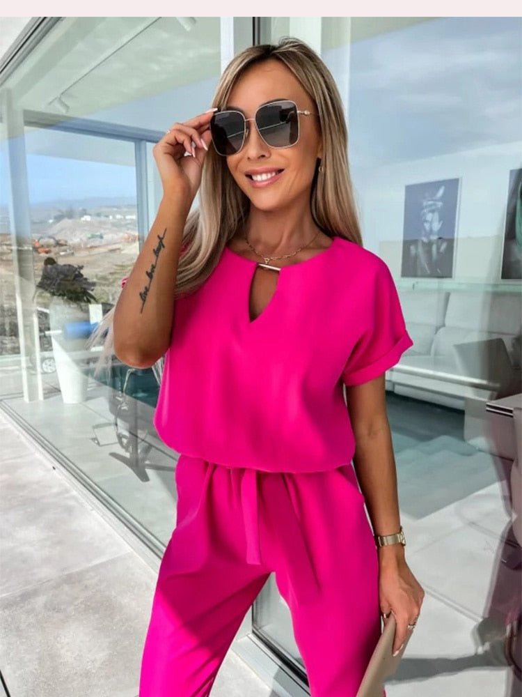 Women’s Elegant Two-Piece Set with Short Sleeve Top and Belted Pants