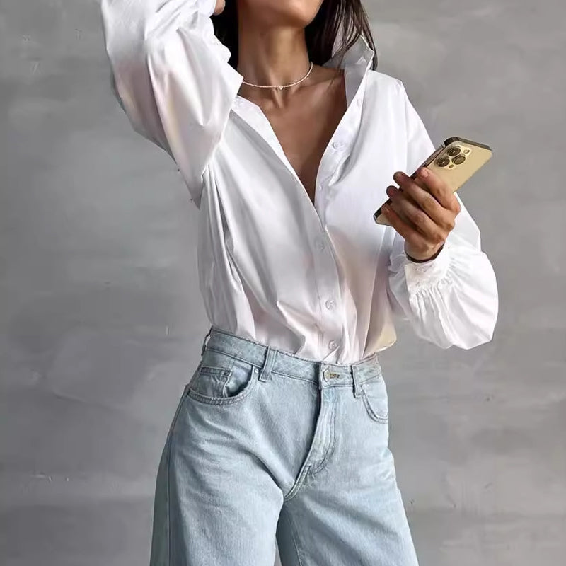 Women's Oversized Shirt with Collar and Long Sleeves