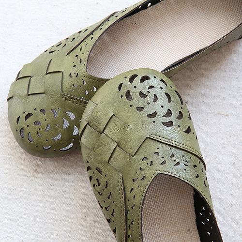 Women’s Perforated Flat Shoes with Slip-On Design