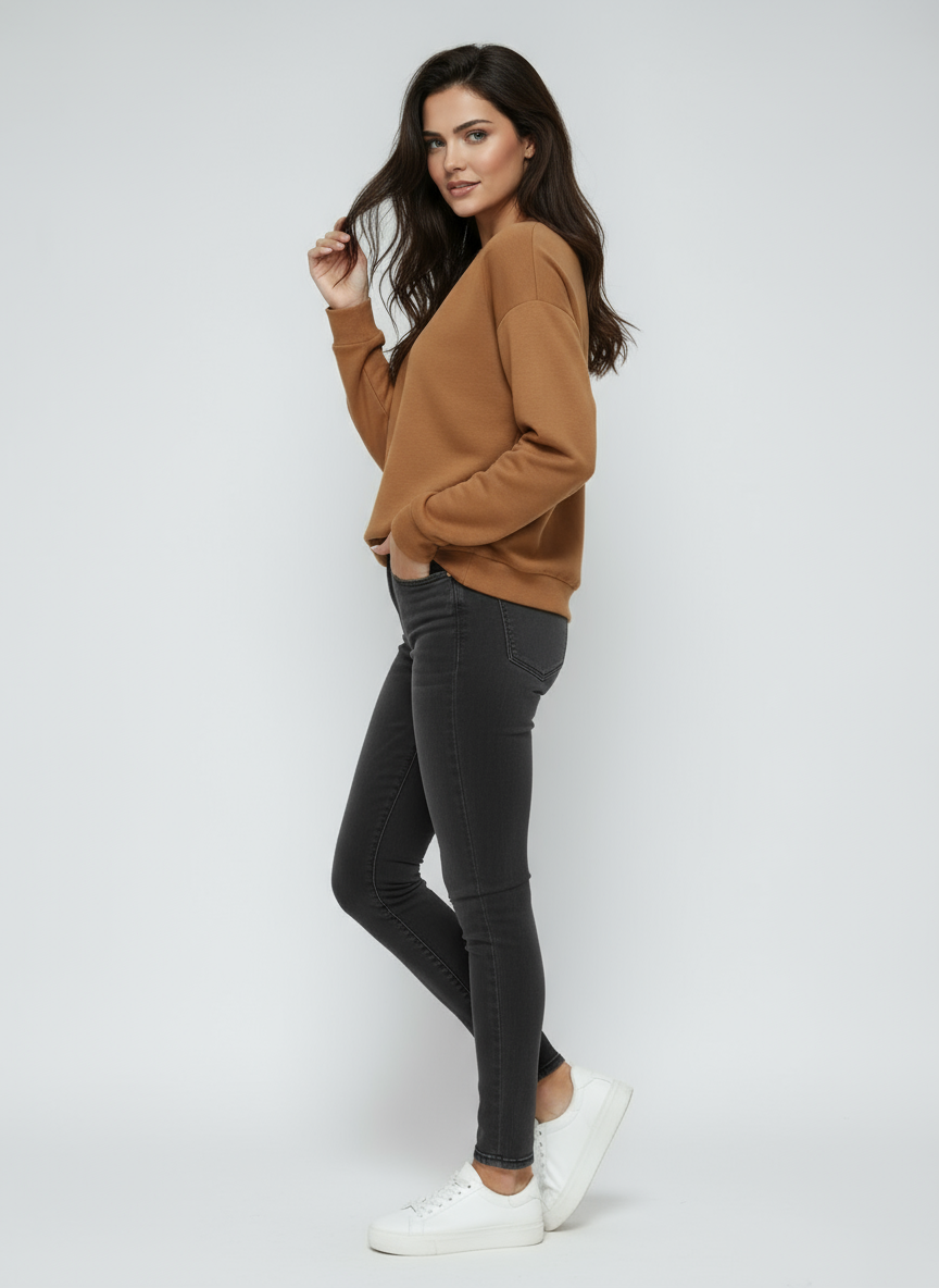 Women's Sweatshirt | Classic Sweater with Round Neck and Long Sleeves