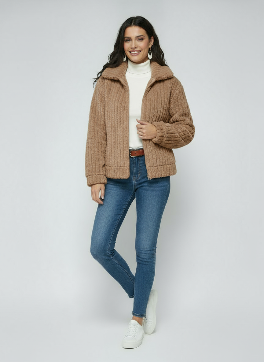 Women's Jacket | Soft Short Jacket with Fur and Zipper