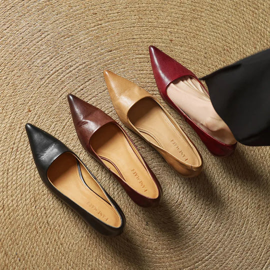 Afrila | Leather Pumps with Pointed Toe