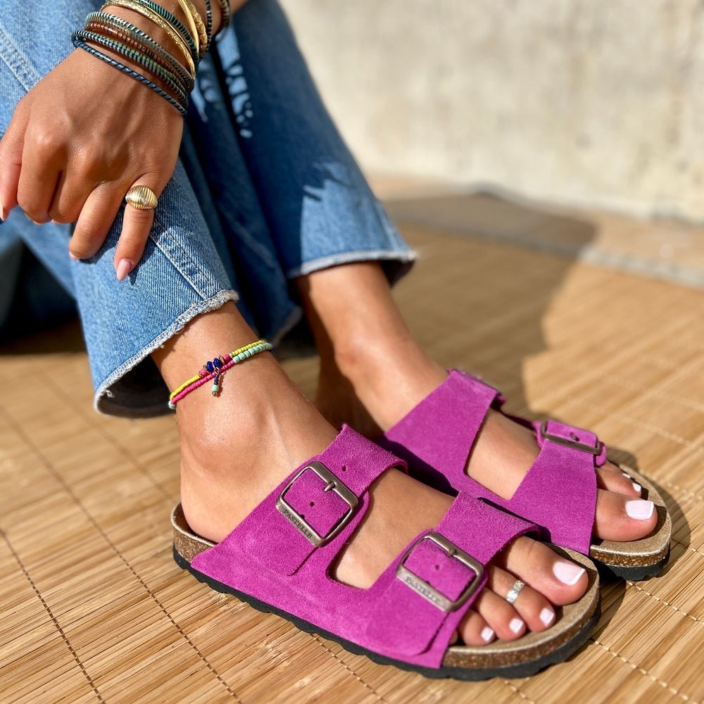 Women’s Double Strap Adjustable Buckle Sandals