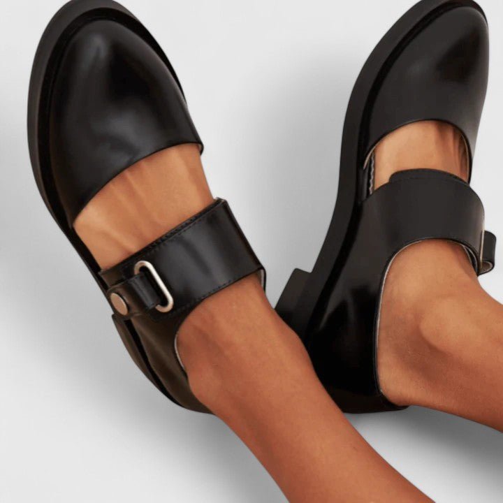 Isabella | Mary Jane Shoes Chunky Sole Buckle Strap Rounded Toe