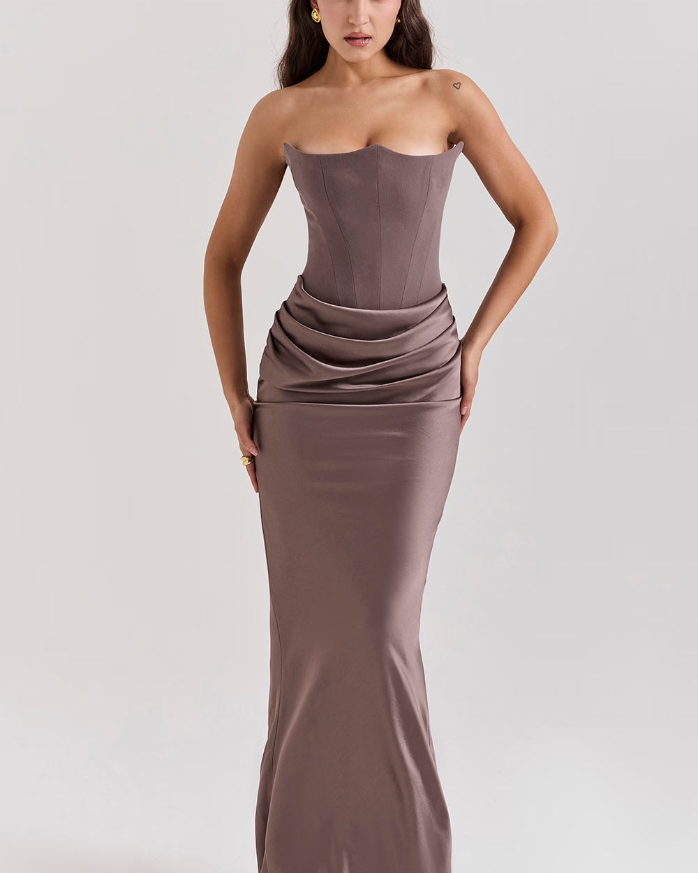 Women’s Elegant Strapless Maxi Dress with Ruched Waist