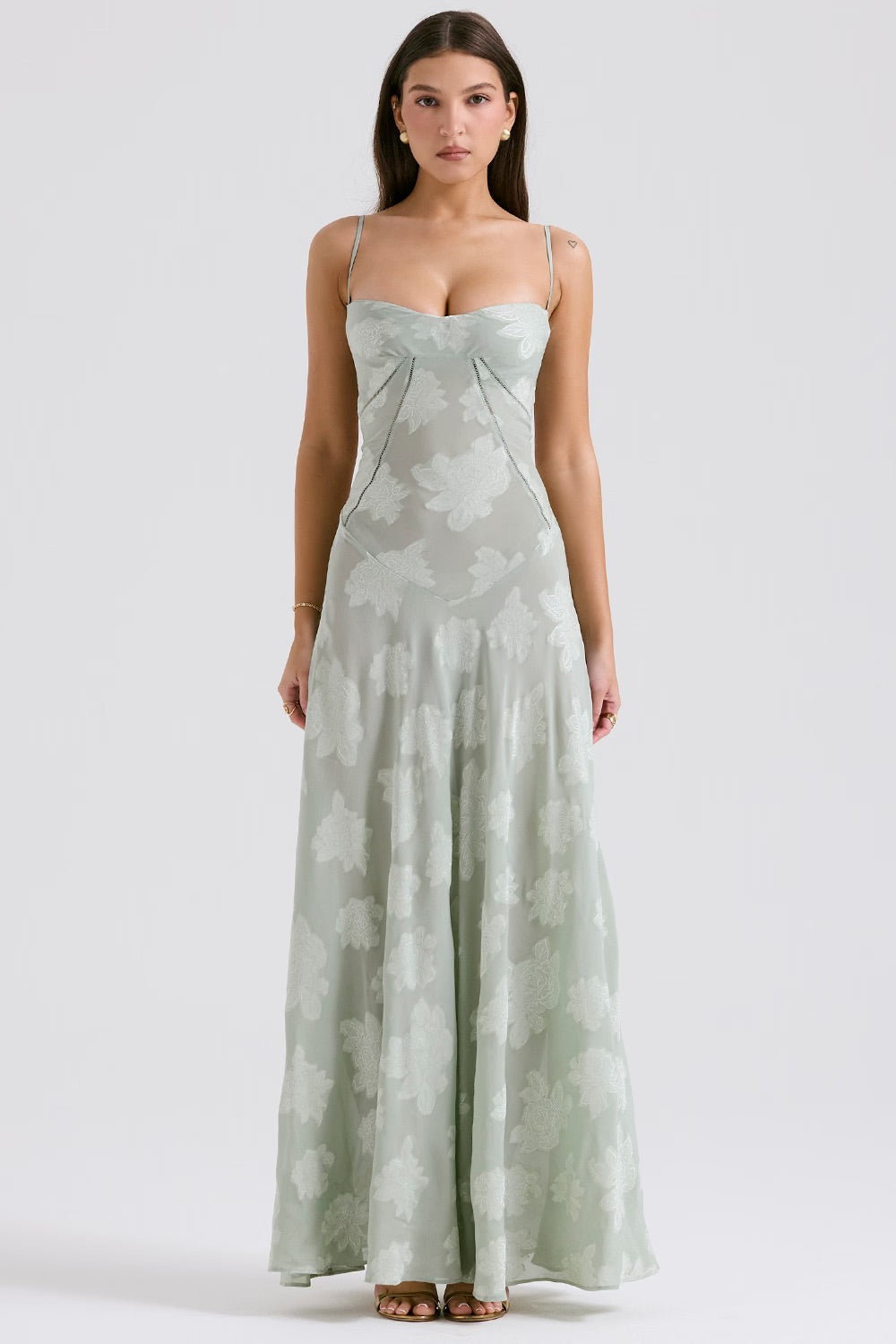 Women's maxi dress with thin straps and pattern