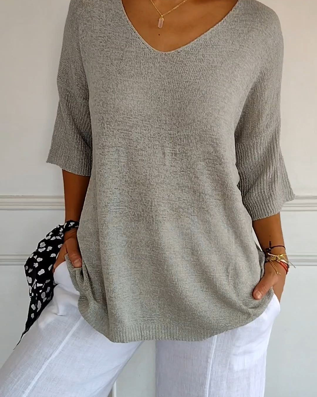 Alva™ | Knitted Spring Top with V-Neck
